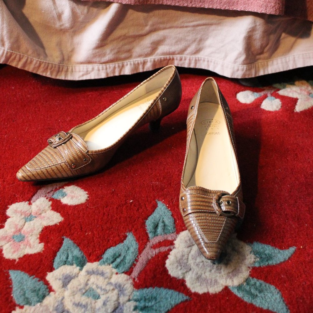 tan faux snakeskin kitten heels — JOAN & DAVID CIRCA Shoes Women's Comfort 365